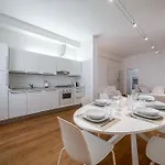 Santo Stefano 76 Apartamento