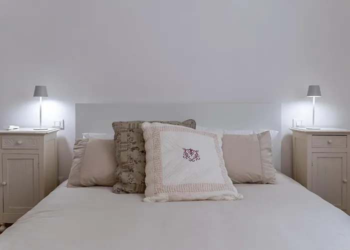 Santo Stefano 76 * بولونيا