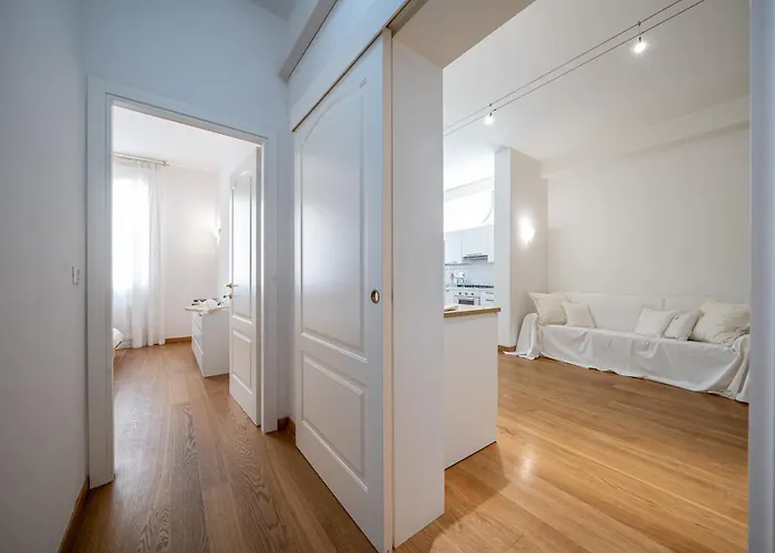 Santo Stefano 76 Апартаменты *