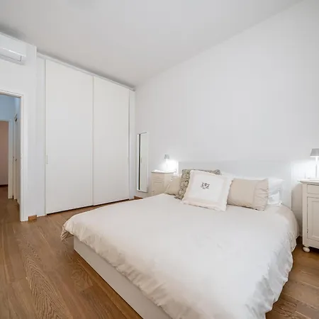 Santo Stefano 76 * Bologna