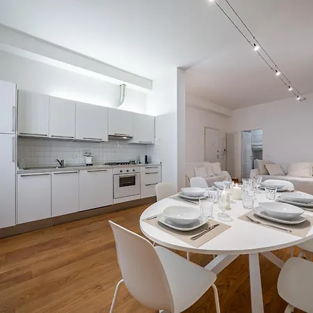 Santo Stefano 76 Lägenhet